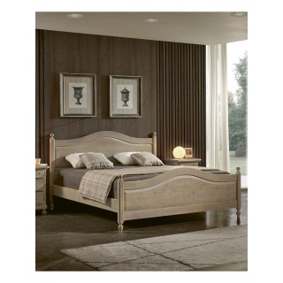 Letto matrimoniale in abete massello  e cornice intagliata – Casa Essenziale